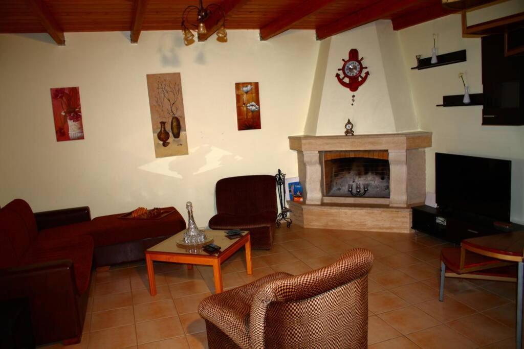 Kaktos 1 Villa Kíssamos Exteriör bild